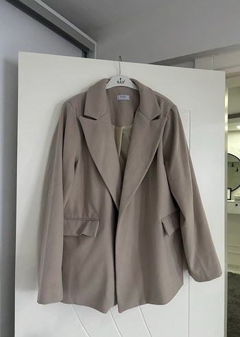 Düğmeli Bej Kadın kaşe Blazer Ceket - Görsel 2
