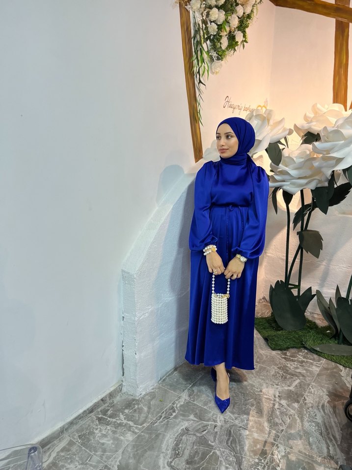 Mavi Saten Uzun Bohem Kadın Elbise - Görsel 4