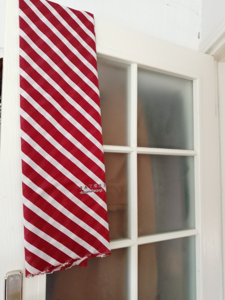 Kırmızı Çizgili şal - Görsel 2