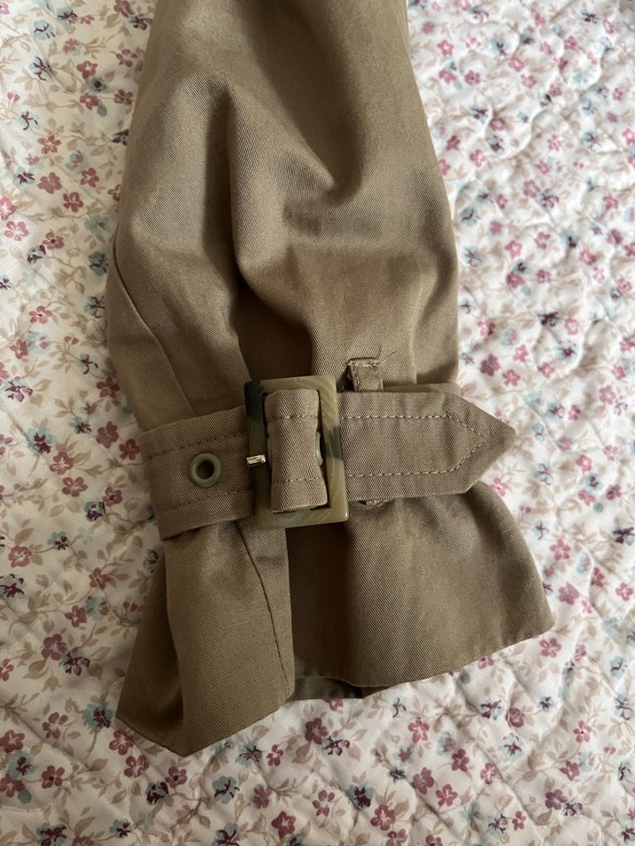 Bej Düğmeli uzun Kadın Trençkot - Görsel 5