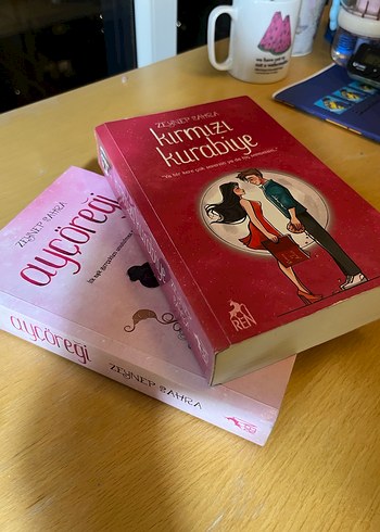 Kırmızı Kurabiye ve Ay Çöreği Romanları - Görsel 2