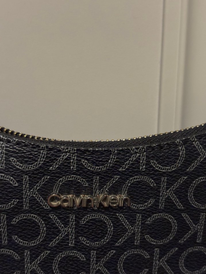 Calvin Klein Kadın Omuz Çantası - Görsel 3