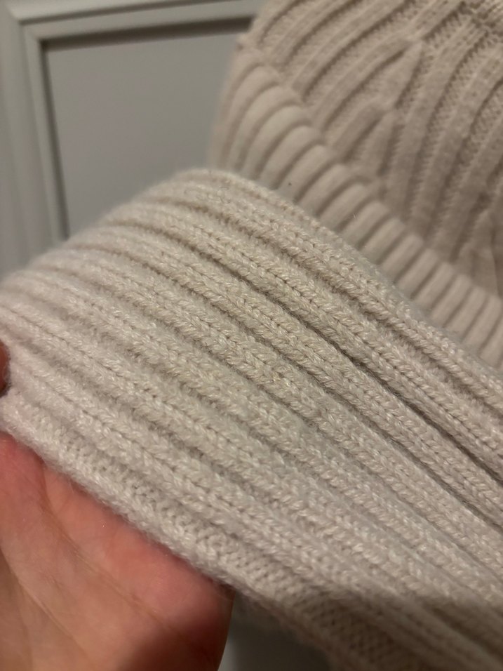 Bej Yüksek Yakalı Örgü Kadın Kazak - Görsel 3