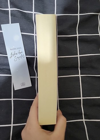 Lukov'dan Sevgiler - Mariana Zapata - Görsel 2