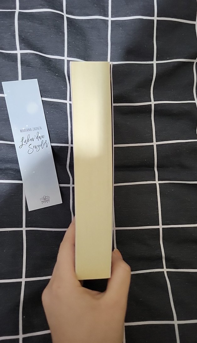 Lukov'dan Sevgiler - Mariana Zapata - Görsel 2