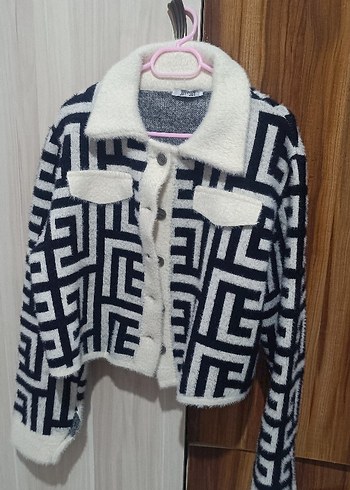 Desenli Örgü Kadın Kısa kalın Mont - Görsel 2