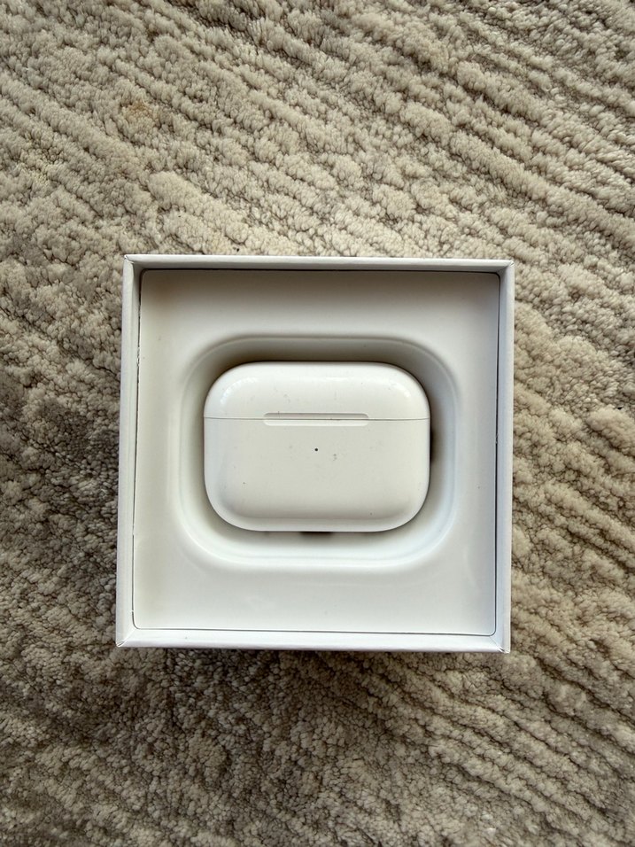 Beyaz Kablosuz Kulaklık Seti - Görsel 2