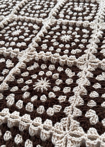 El örgüsü kareli battaniye - Görsel 3