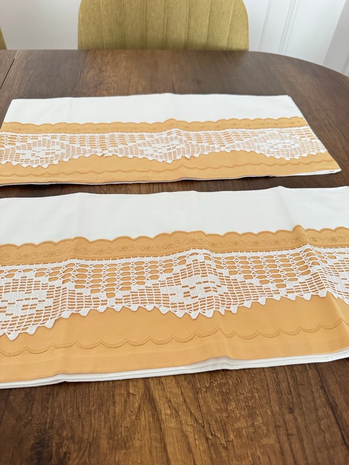 Bej Nakışlı sarılı yastık kılıfı takımı - Görsel 2