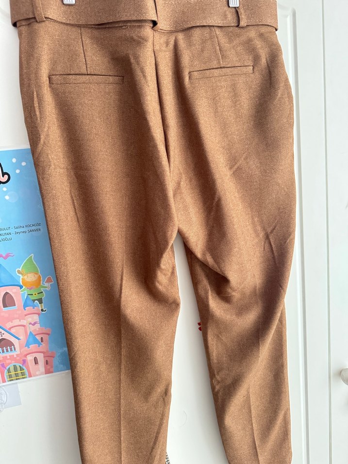 Bej Kadın Kumaş Pantolon Kemerli Midi Boy - Görsel 3