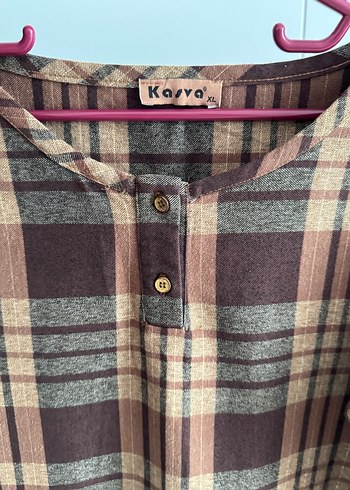 Düğmeli Uzun Kollu Kahverengi Ekose Kadın Gömlek - Görsel 2