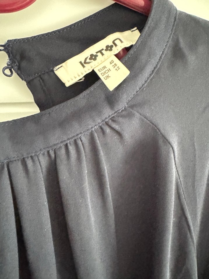 Gri Fırfırlı Yüksek Yakalı Kadın Bluz - Görsel 2