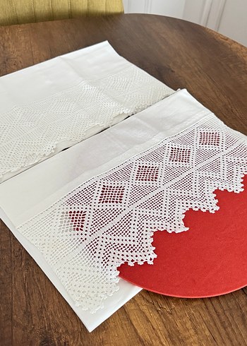 Dantel sarılı piko yastık kılıfı takımı - Görsel 2