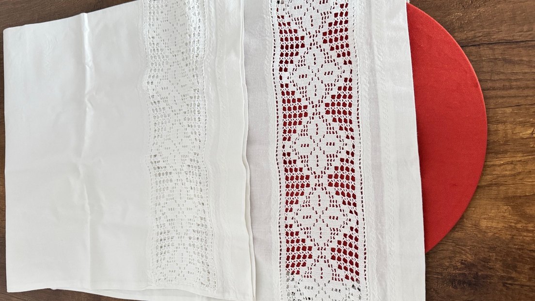 Dantel kenar yastık kılıfı piko ve sarılmış - Görsel 5