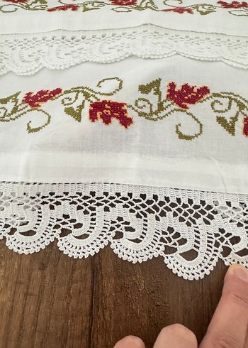 Nakışlı kanaviçe Beyaz yastık kılıfı - Görsel 3