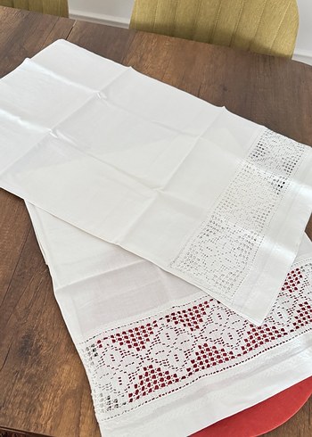 Beyaz dantel sarılı piko yastık takımı - Görsel 3