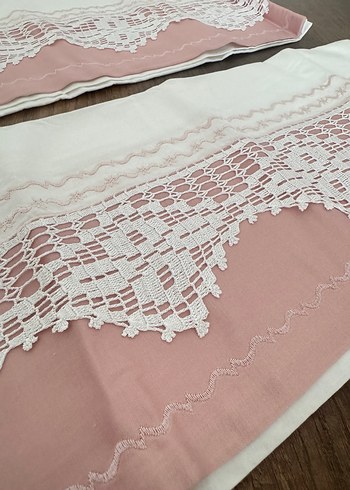 Nakışlı sarma Pembe Yastık Kılıfı Takımı - Görsel 4