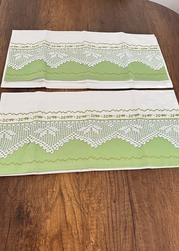 Nakışlı sarılı Yeşil yastık kılıfı takımı - Görsel 2