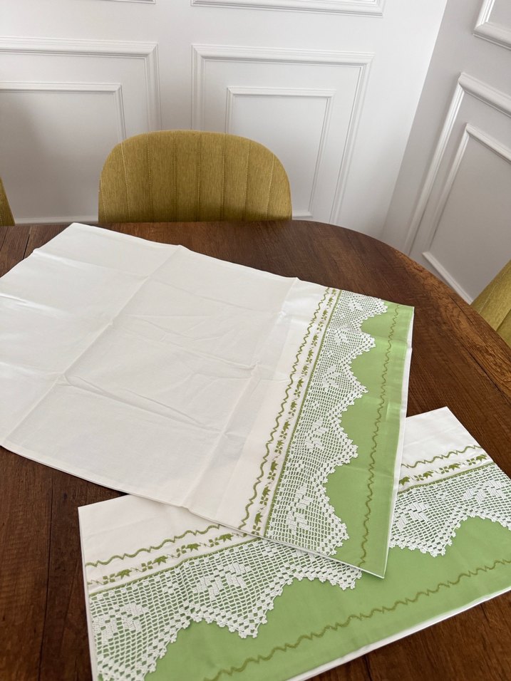 Nakışlı sarılı Yeşil yastık kılıfı takımı - Görsel 3