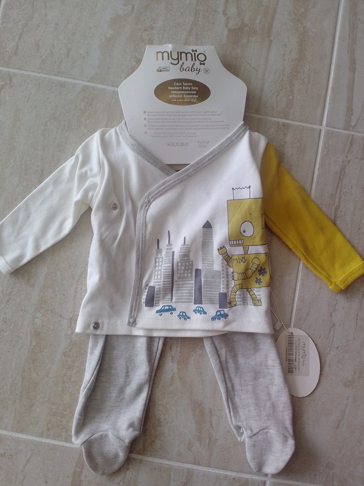 Sarı Baskılı Bebek Erkek Takım - Görsel 2