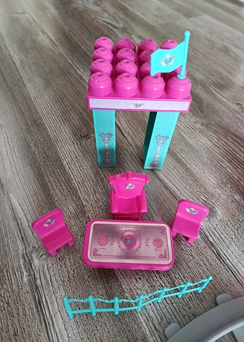 Uçar Buzlar Ülkesi Tren Seti 52 Parça Pembe - Görsel 4