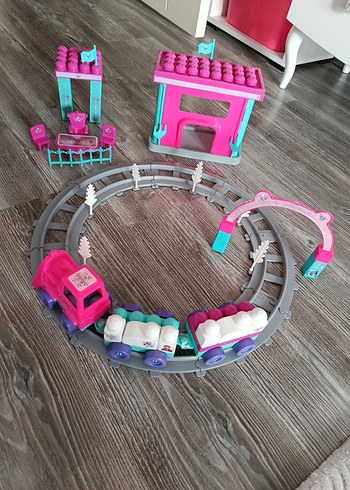 Uçar Buzlar Ülkesi Tren Seti 52 Parça Pembe - Görsel 3