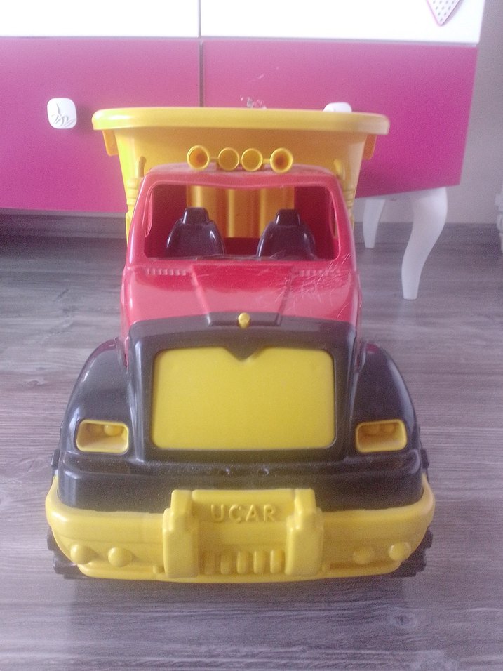 Uçar Renkli Sarı Oyuncak Kamyon - Görsel 2