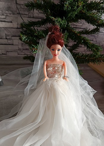 Beyaz Gelinlikli Bebek - Görsel 2