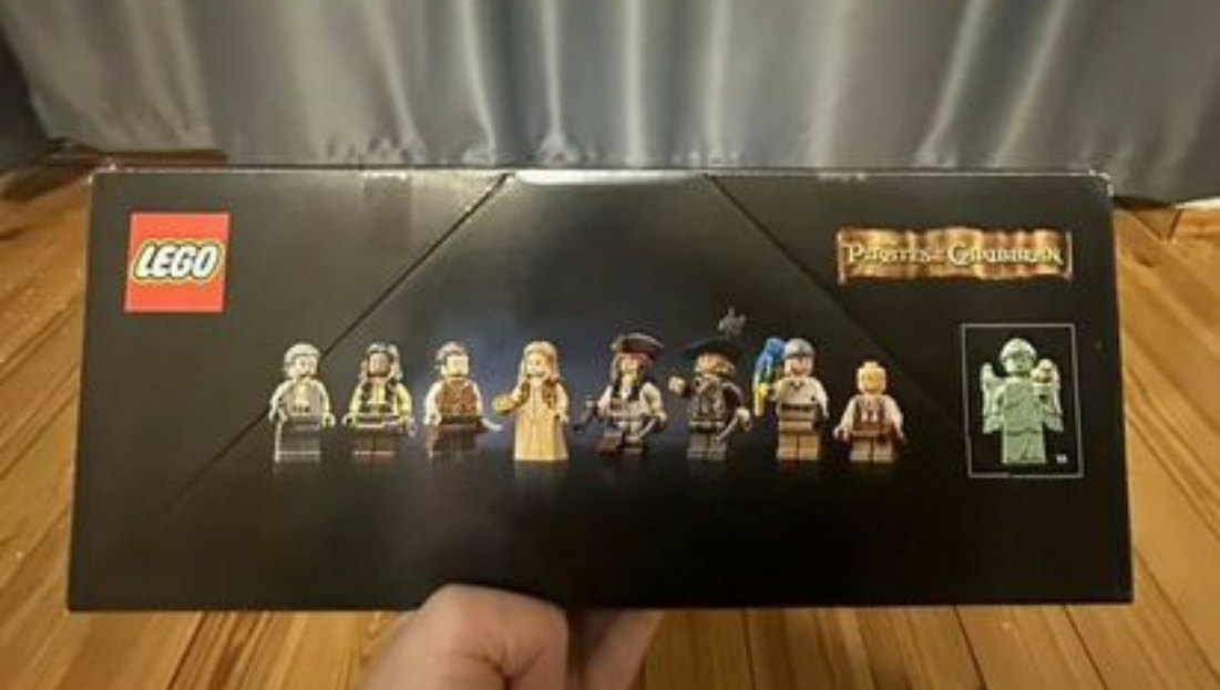 LEGO 10365 Siyah Korsan Gemisi Seti - Görsel 3