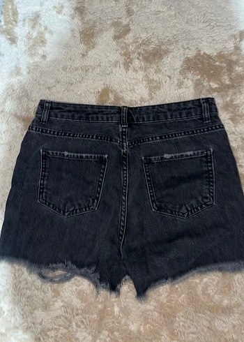 Siyah Yırtık Mini Kot Şort - Görsel 2