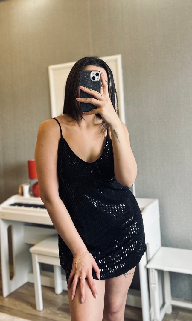 KOTON Siyah Parlak Payetli Yılan Desenli Mini Askılı Elbise - Görsel 5