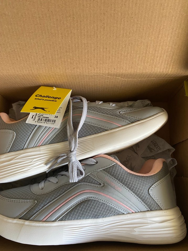 Gri Şık Kadın Spor Ayakkabı Velcro Bantlı - Görsel 3