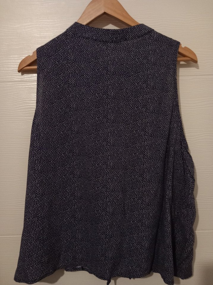 Mango Kolsuz Düğmeli Bluz XL Beden - Görsel 3