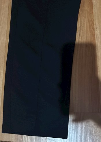 Kadın Siyah Rahat Kesim Kumaş Pantolon - Görsel 2