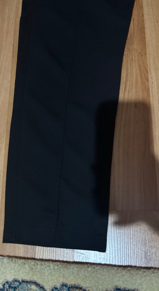 Kadın Siyah Rahat Kesim Kumaş Pantolon - Görsel 2