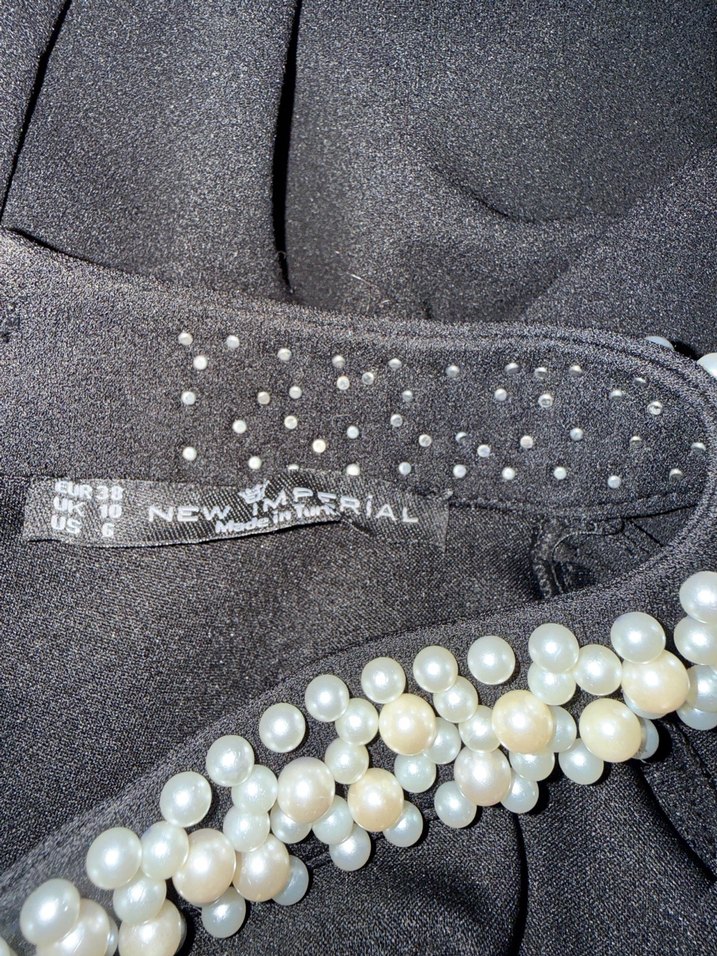 Boncuk Detaylı Siyah Uzun Kollu Elbise - Görsel 5