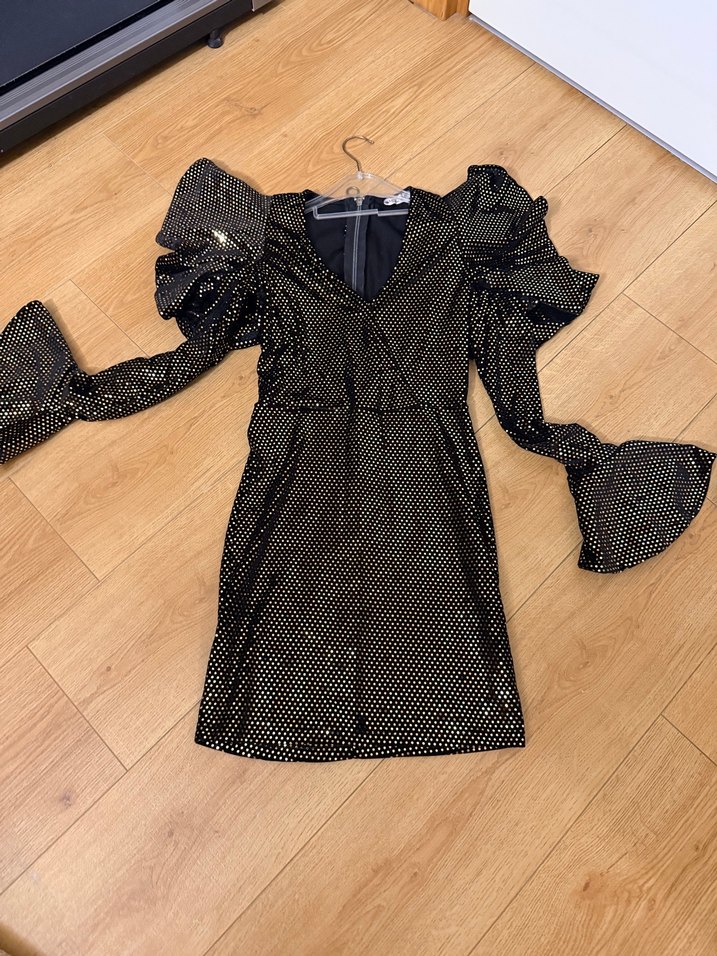 Volanlı Uzun Kollu Siyah Yılan Desenli Abiye Elbise - Görsel 2