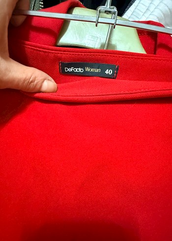 Kırmızı Kadın Düğmeli Midi ikili takım elbise - Görsel 6