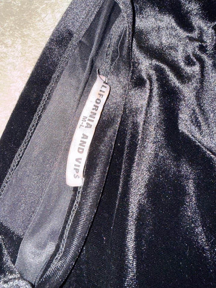 Siyah Kadife V Yaka Midi Elbise - Görsel 3