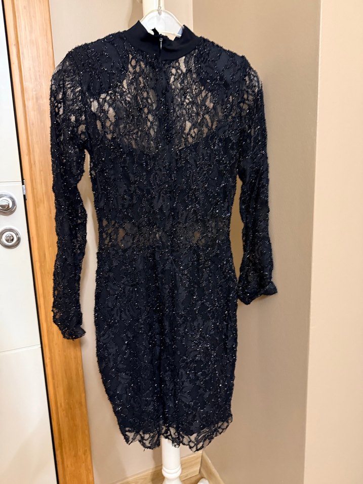 Uzun Kollu Siyah Dantel Midi Elbise - Görsel 2