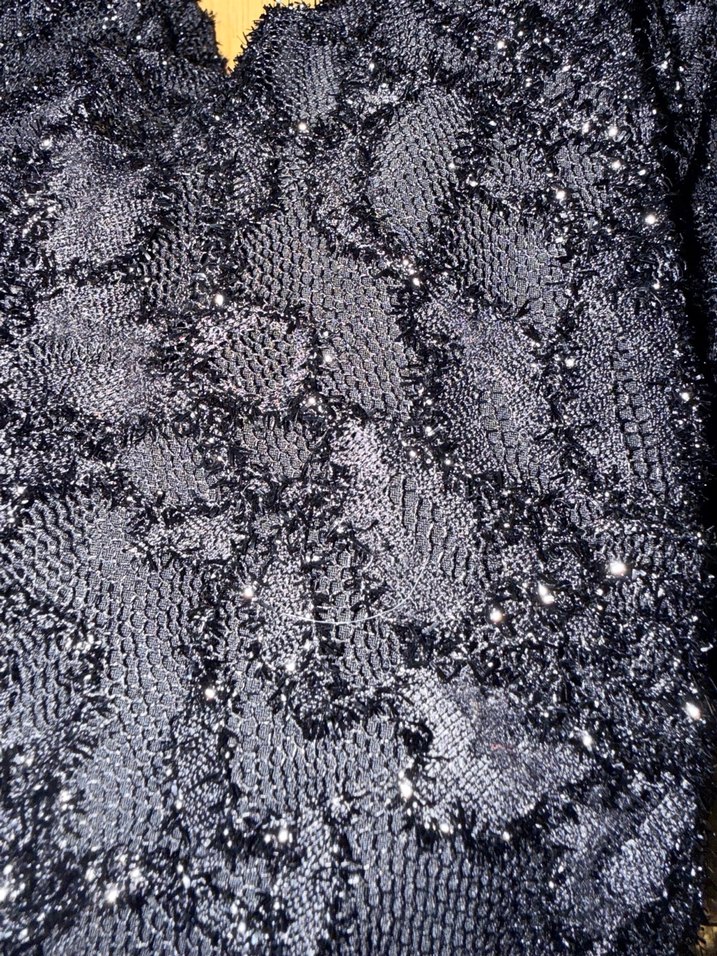 Uzun Kollu Siyah Dantel Midi Elbise - Görsel 3