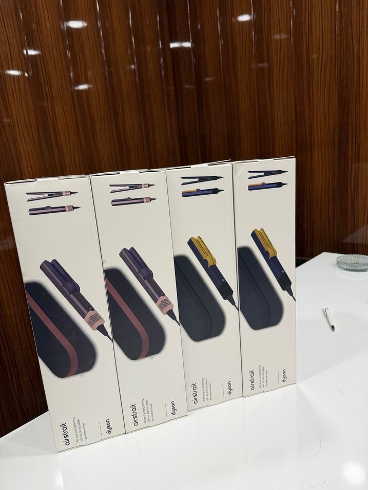 Koyu Mor Saç Düzleştirici Airstrait çantalı - Görsel 2