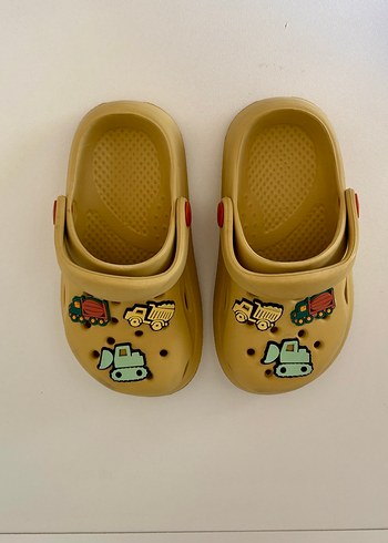 Renkli Baskılı Erkek Çocuk Kaydırmaz Terlik - Görsel 3