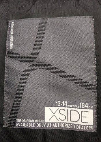 Siyah Kapüşonlu Erkek Mont - Görsel 9