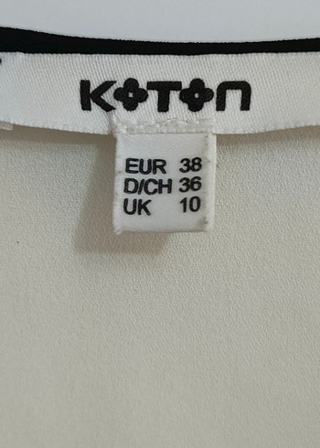 Koton Zincir Detaylı Beyaz Siyah Kadın Bluz