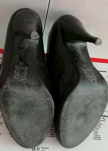 Siyah Deri Dantel Detaylı Topuklu Kadın Ayakkabı - Görsel 4