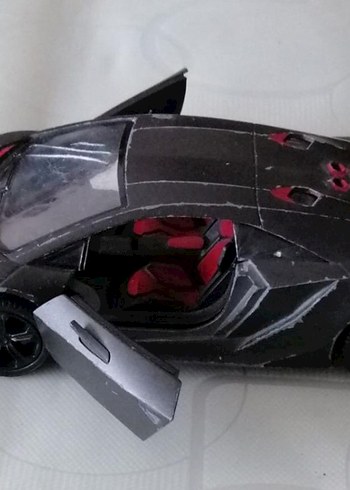 Siyah Lamborghini Spor Araba - Görsel 3