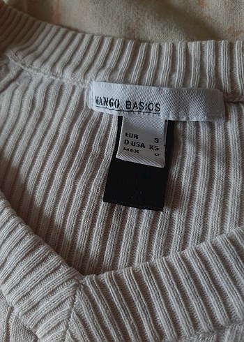 beyaz v yaka triko kazak - Görsel 3