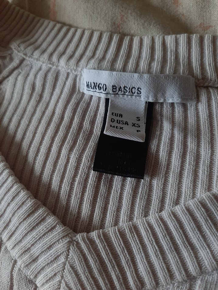 beyaz v yaka triko kazak - Görsel 3