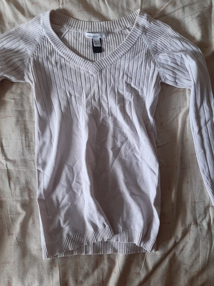 beyaz v yaka triko kazak - Görsel 2